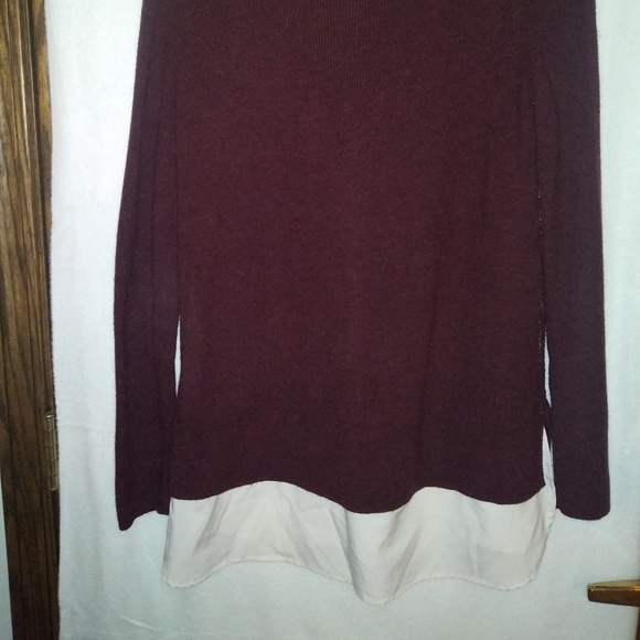 Simply Vera Burgandy Lace/cami attached. - Picture 7 of 7
